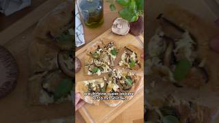 ShiitakePizza Pilzgenuss auf knusprigem Teig 🍄‍🟫 shiitake pilze rezept mjko food fungi [upl. by Georgiana]