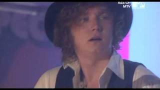 The Kooks  Do You Wanna Live  Isle Of MTV 2008 [upl. by Vange]