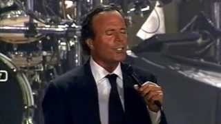 Julio Iglesias  Se Mi Lasci Non Vale Live in Italy 2001 [upl. by Ahcsat]