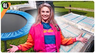 NIEUWE TERRASTEGELS en TRAMPOLINE  Tjits Vlog 809 [upl. by Radmen]