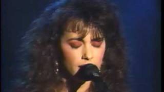 Bangles  Eternal Flame The Arsenio Hall Show  1989 [upl. by Ducan905]