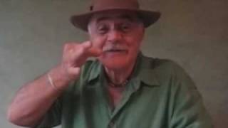 ITALIAN IN 10 MINUTES  BEST COMPLETE GESTURES LESSON  by CARLO AURUCCI wmv [upl. by Alberto]