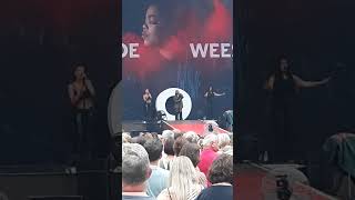 Zoe Wees  Overthinking  Berlin Waldbühne 25082023 [upl. by Ymmor]