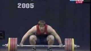 Evgeny Chigishev RUS Snatch 211 [upl. by Nimsaj622]