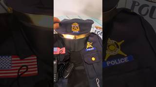 Disfraz de policíapolice para niños trae muchos accesorios para la experiencia de ser policía [upl. by Wivinia197]