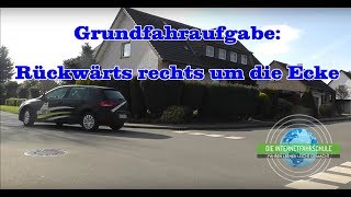 Grundfahraufgabe  Rückwärts um die Ecke  Prüfungsfahrt  Fahrstunde [upl. by Aihgn448]