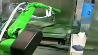 CMA Robotics robot de peinture sur pièce métal [upl. by Vincents378]