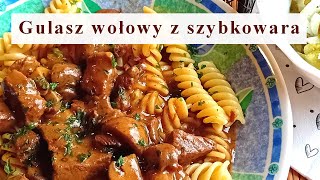 Gulasz wołowy z szybkowara  Oluś gotuje [upl. by Weixel]