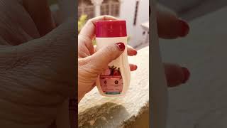 Mamaearth onion shampoo review mamaearth onionshampoo shortsvideo shampoo haircare yt shorts [upl. by Simsar]