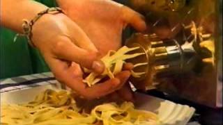 Macchine per la produzione di pasta fresca [upl. by Shurwood473]