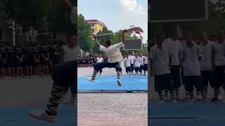 Shaolin Kungfu Spring and Autumn Broadsword Yanlu Kungfu School [upl. by Julide]