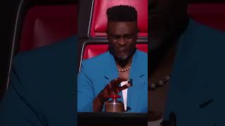 Adam El Mouna  Il est où le bonheur Christophe Maé  Auditions à laveugle  La Voix 9 [upl. by Annerahs]