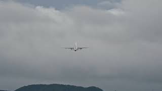 【航空機】伊丹空港 離陸 Embraer E190STDJA250J Takeoff from ITAMI airport [upl. by Ellenad682]