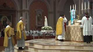 Solemn High Traditional Latin Mass Cathedral of the Blessed Sacrament Sacramento May 5 2012 HD [upl. by Dicks]