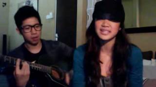 Deryansha Azhary Akustikan bersama Widikidiw Vierra  No Reggae Version hihi [upl. by Je]