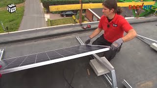 DIY Zelf je zonnepanelen plaatsen plat dak met Easykit [upl. by Marinelli]