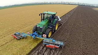 Ploughing amp Power Harrowing in one pass with a John Deere 7280R  Lemken Zirkon  Kverneland [upl. by Lorenz]