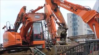 Bagger Zaxis 280 470 und Doosan Dx 235 Abriss am Hauptbahnhof Düsseldorf [upl. by Nitsyrk322]