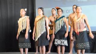 Pokarekare Ana 紐西蘭原住民毛利人的著名情歌 New Zealand Maori famous love song [upl. by Aneehc]