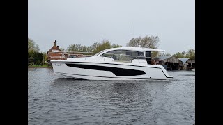 Sealine C335 for sale at Norfolk Yacht Agency [upl. by Afira694]