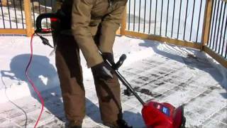 Toro 38361 Power Shovel 75 Amp Electric Snow Throwermp4 [upl. by Jem]