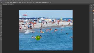 Come rimuovere oggetti e persone dalle foto con Photoshop [upl. by Snah]