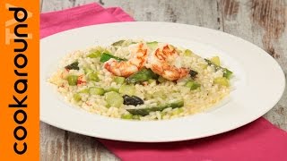 Risotto asparagi e gamberi  Ricette risotti sfiziosi [upl. by Gnilrets]