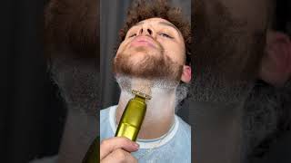 barber barberlife asmr beard shave shaving barbers barberlove barbershop viralshort hair [upl. by Adnyleb]