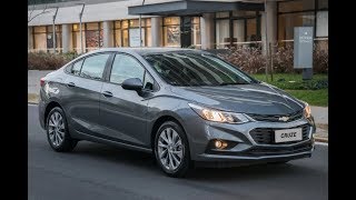 Chevrolet Cruze ganha retoques na linha 2018 [upl. by Osnola122]