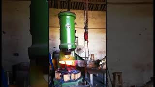 250kg pneumatic forging hammer forge pneumatic pick head forginghammer hammer [upl. by Anuska]