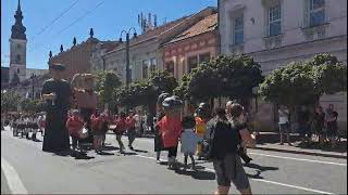 NANOS I GEGANTS DE VINARÒS A PRESOV ESLOVÀQUIA [upl. by Acissehc]