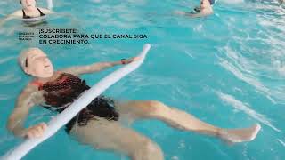 AQUAFITNESS AQUAGYM E HIDROGINASTICA 10 ejercicios de abdominales con el churro pata ti [upl. by Ellenoj]