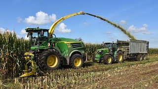 John Deere 8500i  Agro Service RDS  mais hakselen [upl. by Anillehs]