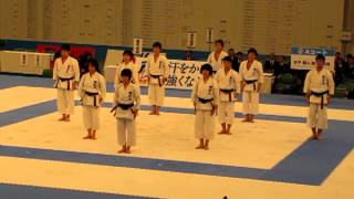 Kankudai and application done by Teikyo university karate club members [upl. by Etnahsal]