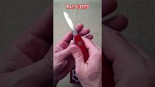 Modelos Victorinox en 1 minuto  Huntsman Red  victorinox edc multitool [upl. by Brozak]