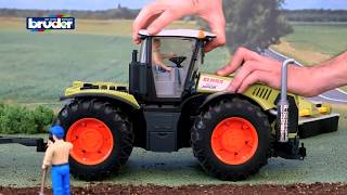 Claas Xerion 5000  03015  BRUDER Spielwaren [upl. by Alsi]