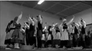 Groupe folklorique Flores de Portugal dAnglet à la sala Camoes de Bayonne [upl. by Sadnak]