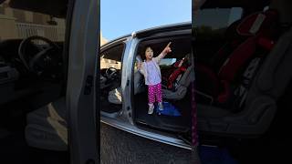 Dad took Chloe to school and she was pleased to see many birds gathered together [upl. by Jaquelin]