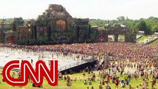 How to organize a music festival like Tomorrowland [upl. by Ragucci]