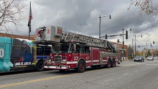 URGENTLY Chicago fire department tower ladder 23 responding [upl. by Rivkah]