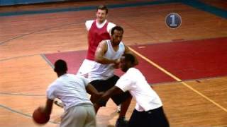 How Pick And Roll In Basketball By Tracey Murray [upl. by Bealle491]