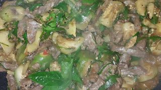 Spicy Beef With Kaffir Lime Leaves Pad Prig Nuea 🇹🇭🇺🇸thaicooking thaifood thaichef [upl. by Colly126]