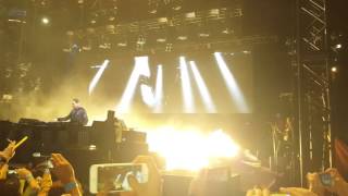 Tiesto at DXBeach Zero Gravity Dubai 2016 Intro [upl. by Olen326]