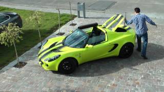 Lotus Elise S2 soft top roof removal HD [upl. by Hareema847]