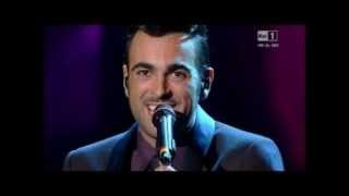 Marco Mengoni  Lessenziale [upl. by Nivat414]