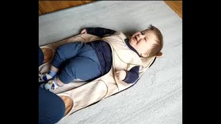 The Wriggler anti roll changing mat baby and toddler [upl. by Gypsie]