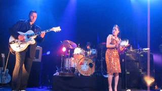 Imelda May  Smokers Song [upl. by Schwitzer561]