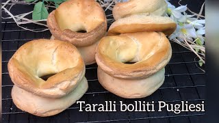 DOLCI PASQUALI TIPICI PUGLIESI quotNGINETTI Taralli Bolliti 🐣Ricetta Facile solo 3 ingredienti [upl. by Colson]