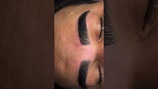 Thick man eyebrows waxing tutorial 😮shortsclean browssubscribe ♥️ [upl. by Anwaf]