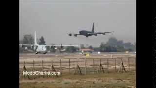 Demostración Boeing KC135 Stratotanker Puertas Abiertas FACh [upl. by Waltner775]